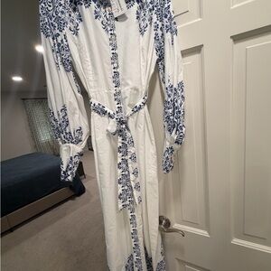 Fairylina White Maxi Dress with Blue Floral Print and Tie Waist